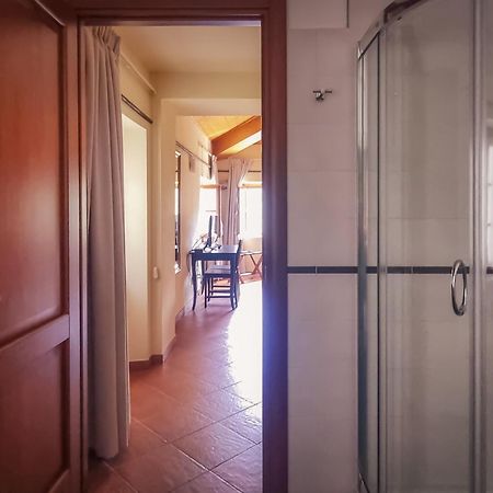 Locanda Il Monastero Ortonovo Екстер'єр фото