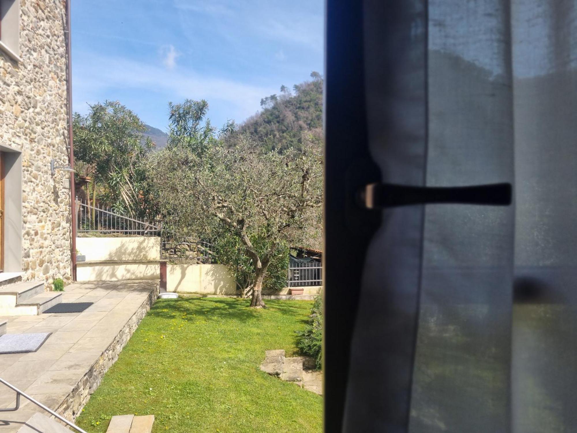Locanda Il Monastero Ortonovo Екстер'єр фото